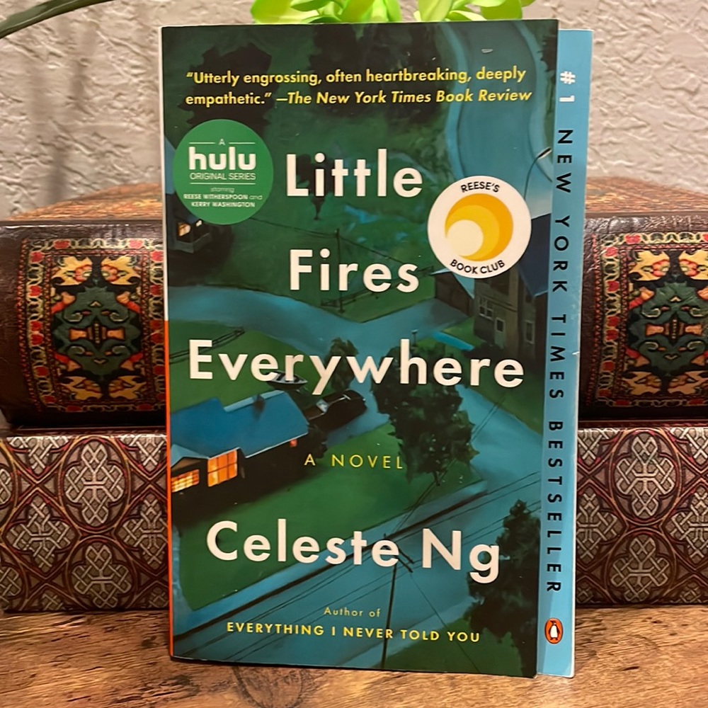 Little Fires Everywhere paperback book by Celeste Ng